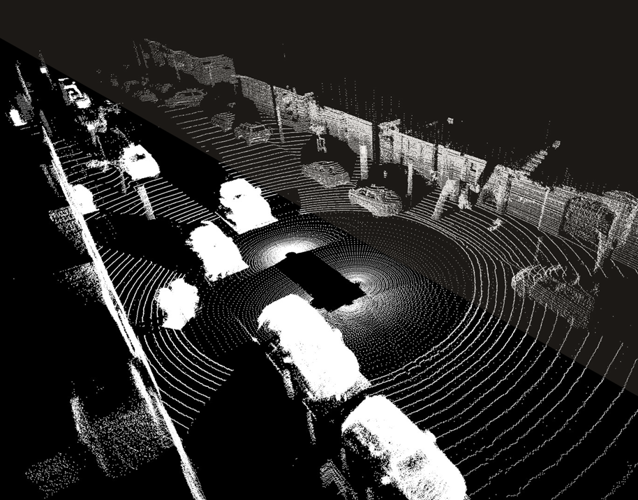 Weak-to-Strong 3D Object Detection with X-Ray Distillation